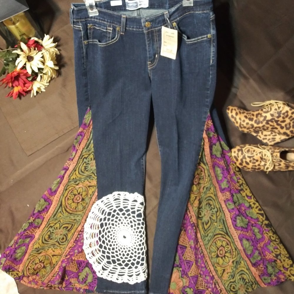 357 jeaniemade Size 12 Signature Curvy Bellbottoms